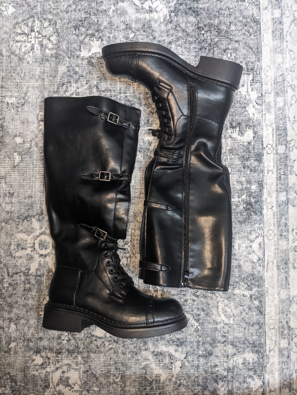 DREAM PAIRS Black Knee-High Lace-Up Buckle Boots size 7.5